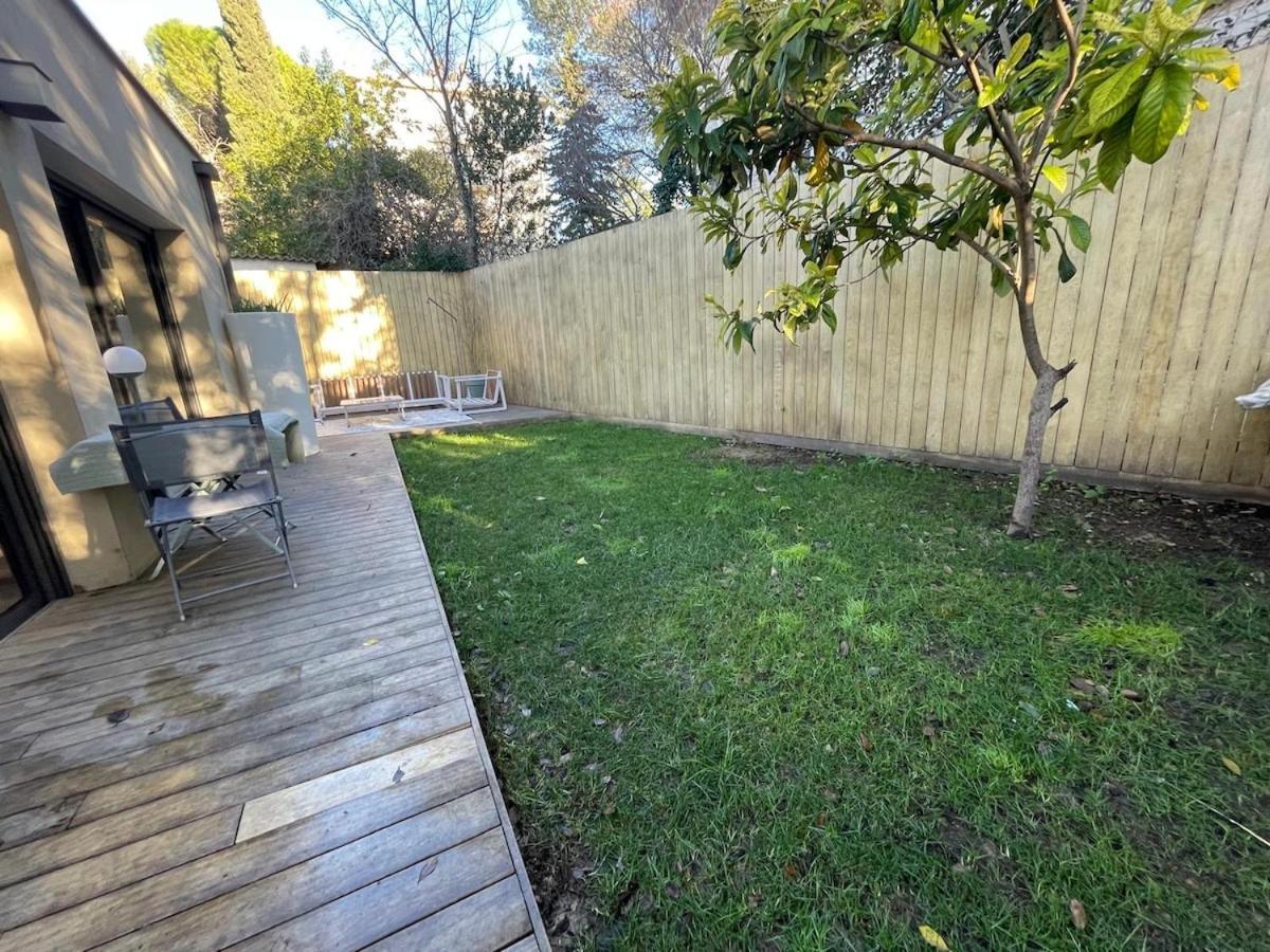 Villa Glass And Wood Designer With Garden In Centertown